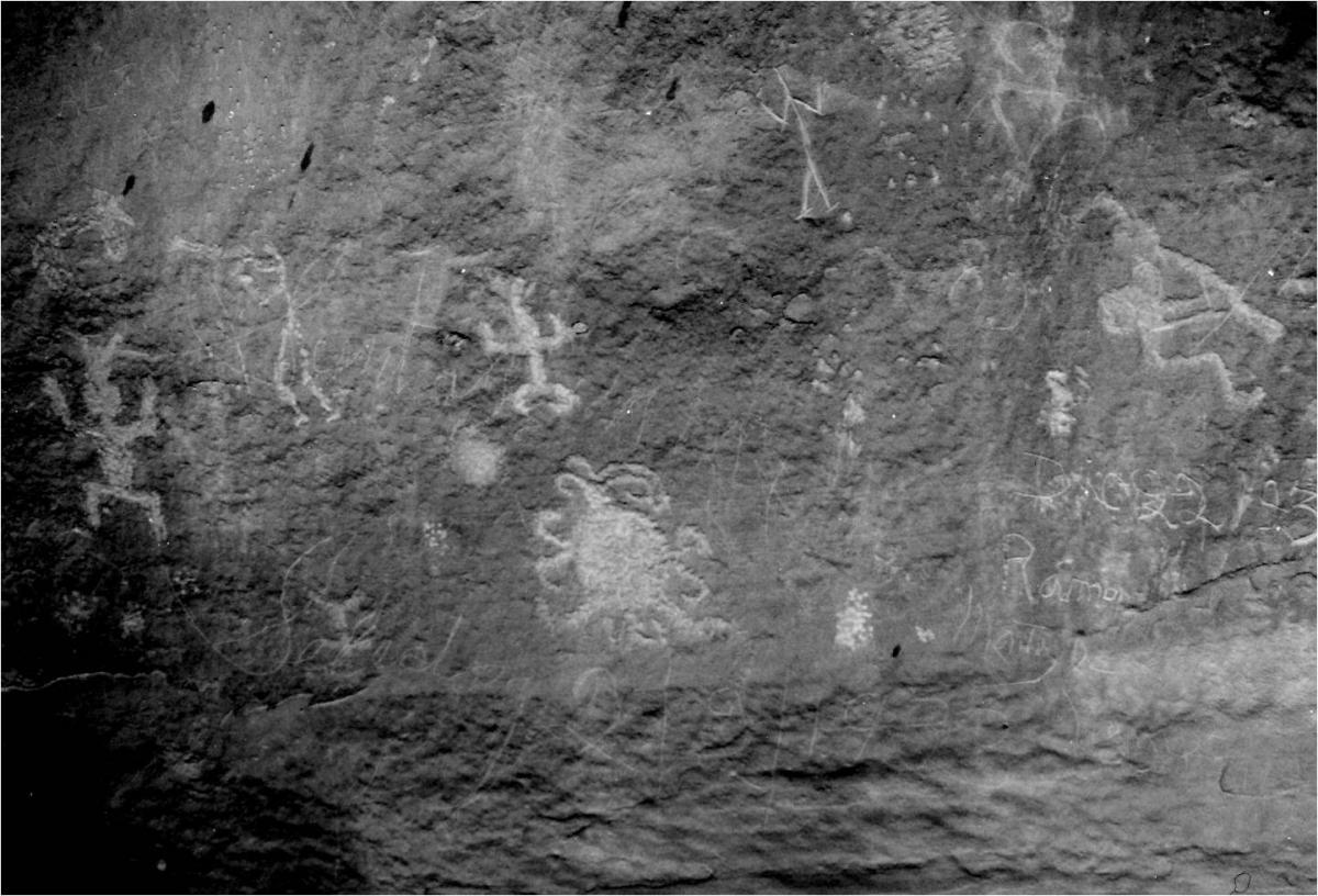 Petroglifos del Cañón del Chaco