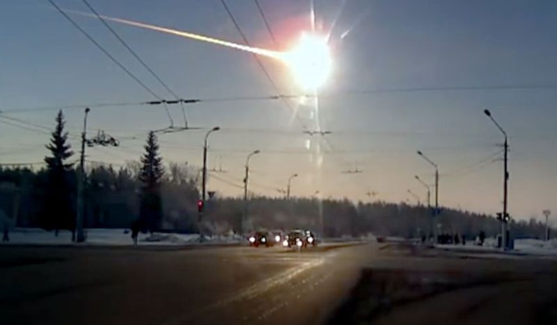 La explosión sobre el cielo de Chelyabinsk en 2013