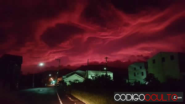 Cielo rojo en Taiwan - Blood sky Taiwan