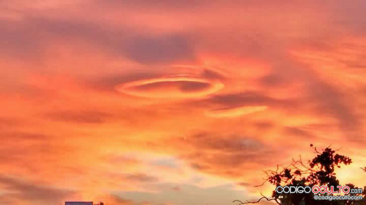 ¿Nube OVNI? Cabo San Lucas, México