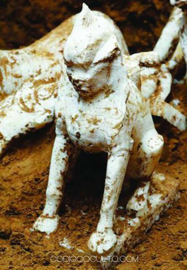 Esta es la extraña y maravillosa Esfinge encontrada en China. Esto sin duda alguna revela una antigua conexión entre los pueblo de Asia.