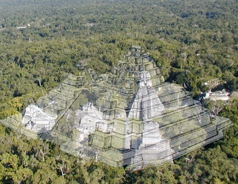 La pirámide más grande del mundo se oculta bajo una montaña en México