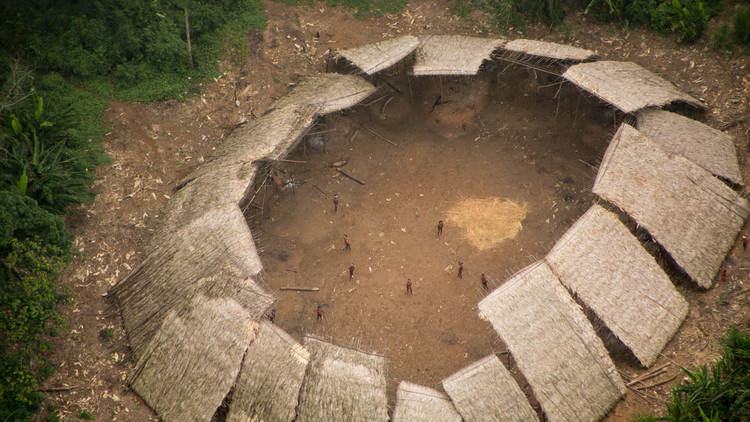 Pueblo indígena amazónico lanza campaña para expulsar a 20.000 mineros de oro de sus tierras