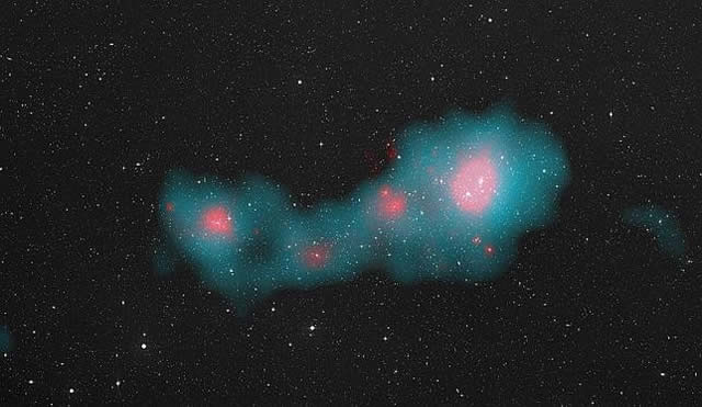 El supercúmulo de Shapley, una enorme agrupación de cerca de 8.000 galaxias que viajan juntas por el espacio. 