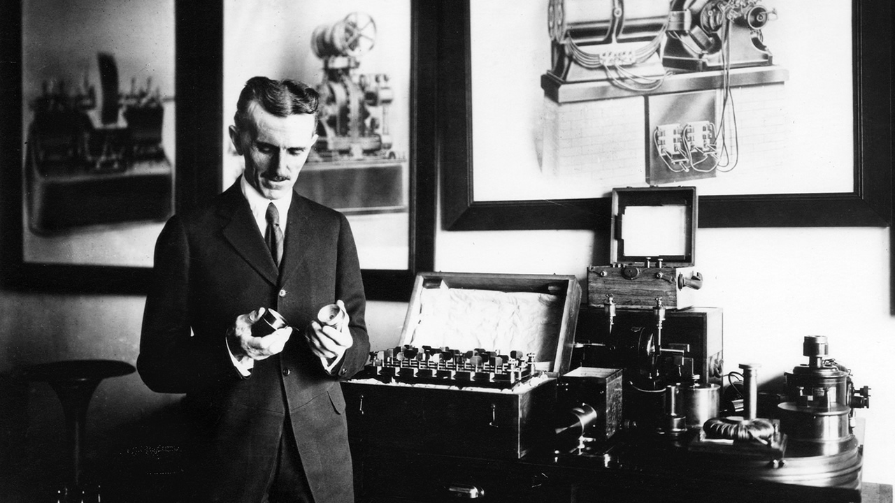 Nikola Tesla y su propósito de inventar una cámara que podría fotografiar los pensamientos