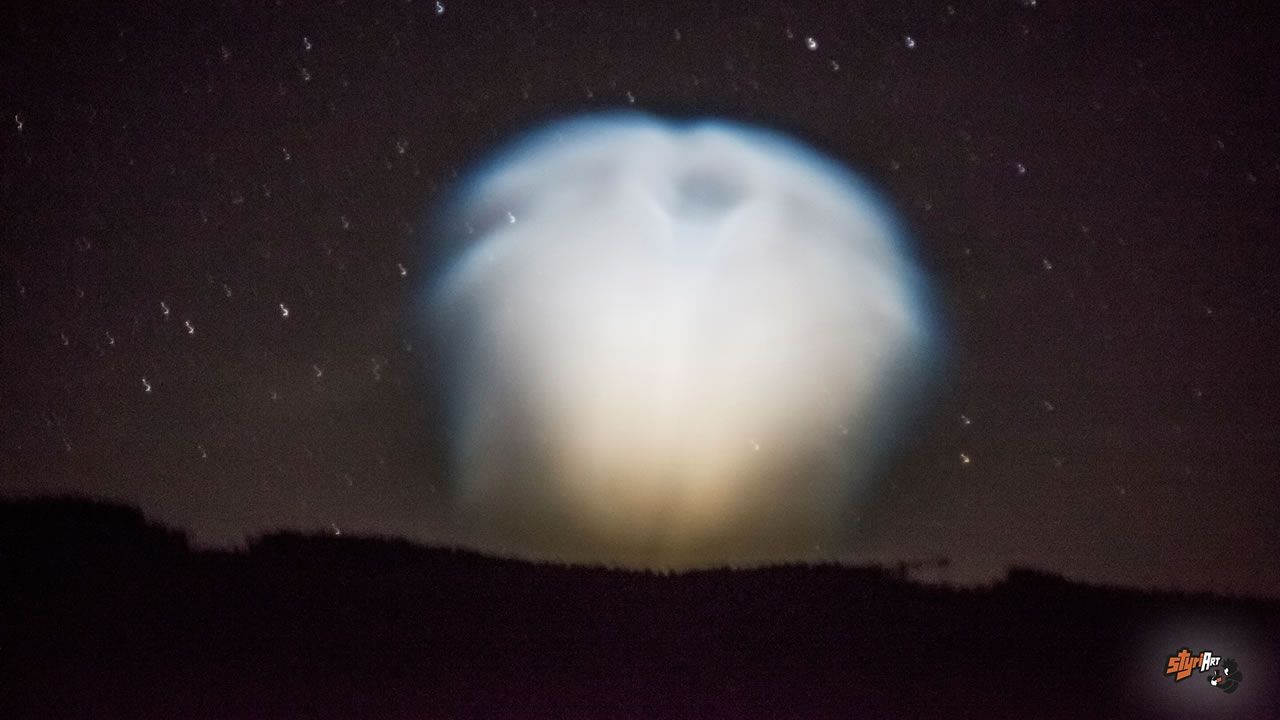 Raro fenómeno visto en cielo de Rusia, Austria y Rumania; posiblemente causado por un misil