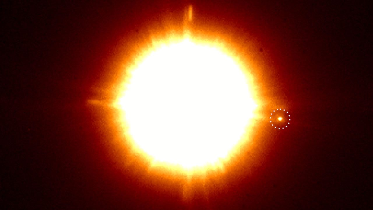 Astrónomos capturan accidentalmente fotografía de un exoplaneta bebé