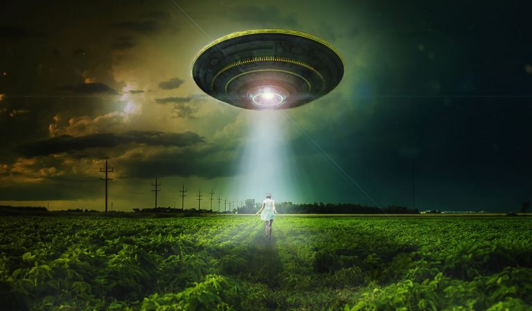 «La consistencia es una gran confusión», profesor universitario habla sobre abducciones extraterrestres «La consistencia es una gran confusión», profesor universitario habla sobre abducciones extraterrestres