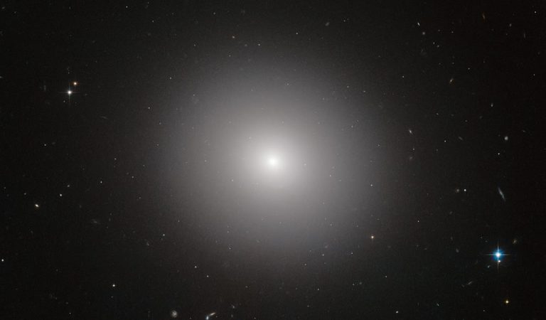 Las extrañas galaxias que dejan de formar estrellas: Se hallan nuevas pistas para entenderlas Las extrañas galaxias que dejan de formar estrellas: Se hallan nuevas pistas para entenderlas