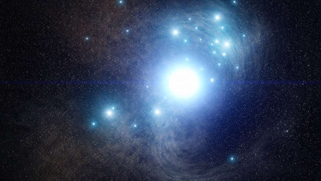 Esta colosal estrella podría haber originado una misteriosa supernova