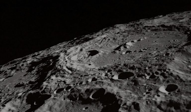 China lanzará una misión al lado oculto de la Luna este viernes China lanzará una misión al lado oculto de la Luna este viernes