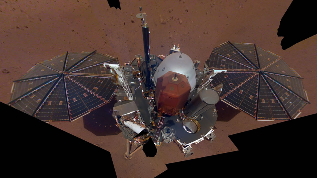 La nave Insight ha tomado su primer selfie en Marte
