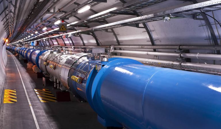 CERN construirá un acelerador de partículas con cuatro veces el tamaño del LHC CERN construirá un acelerador de partículas con cuatro veces el tamaño del LHC