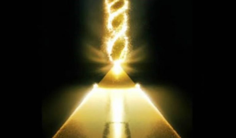 Pirámide de Giza concentra energía electromagnética, revelan científicos Pirámide de Giza concentra energía electromagnética, revelan científicos