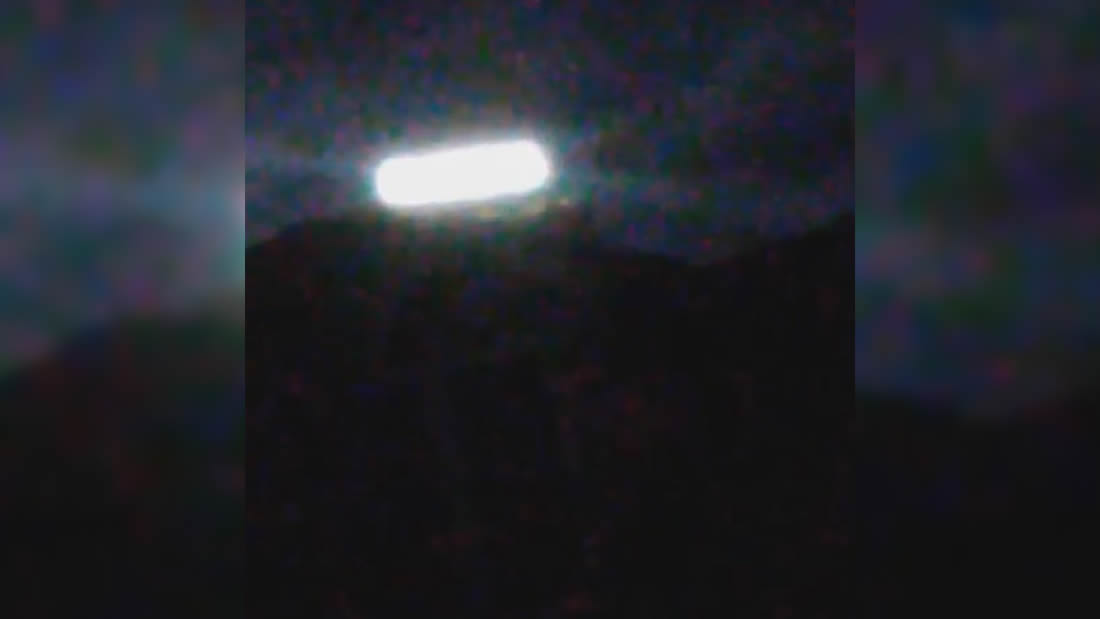 Un OVNI aterriza en una montaña ante la mirada de testigos