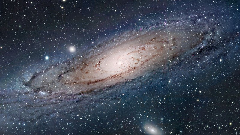 Nuestra galaxia, la Vía Láctea acoge en su centro a un agujero negro supermasivo llamado Sagitario A *