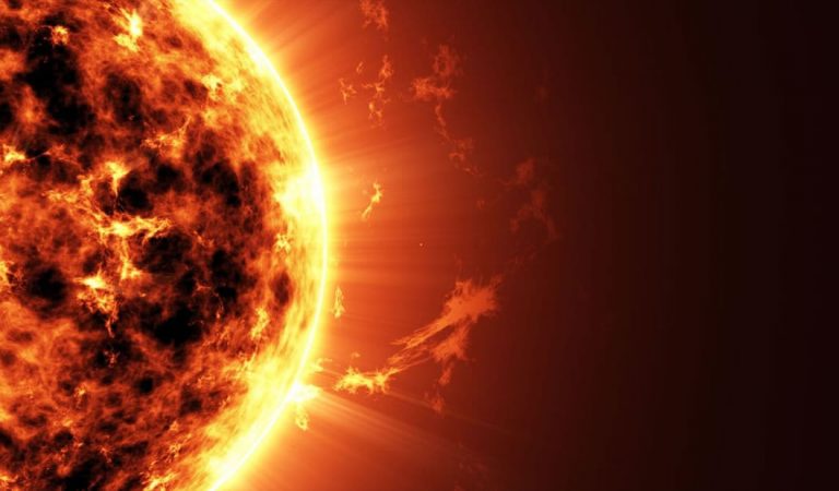 Astrónomos detectan una llamarada 10 mil millones de veces más intensa que las del Sol Astrónomos detectan una llamarada 10 mil millones de veces más intensa que las del Sol