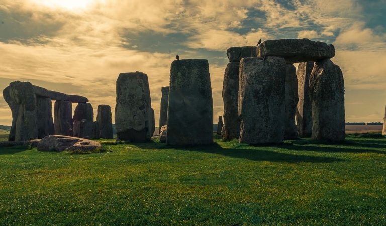 Científicos descubren cómo trasladaron las enormes piedras de Stonehenge por 230 kilómetros Científicos descubren cómo trasladaron las enormes piedras de Stonehenge por 230 kilómetros