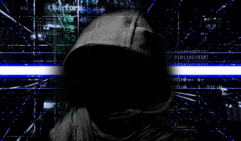 Hacker descarga 620 millones de datos confidenciales de la Deep Web Hacker descarga 620 millones de datos confidenciales de la Deep Web