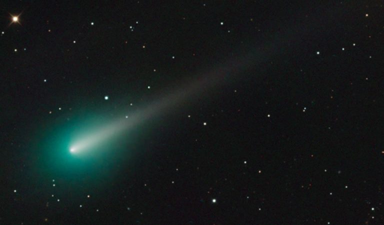Un cometa será visible hoy y mañana y no regresará en 1.371 años Un cometa será visible hoy y mañana y no regresará en 1.371 años