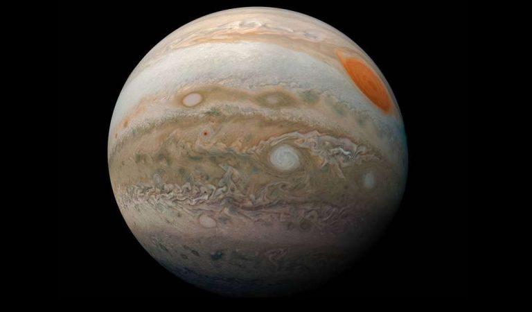 Júpiter se formó cuatro veces más lejos del Sol y luego viajó a su órbita actual Júpiter se formó cuatro veces más lejos del Sol y luego viajó a su órbita actual