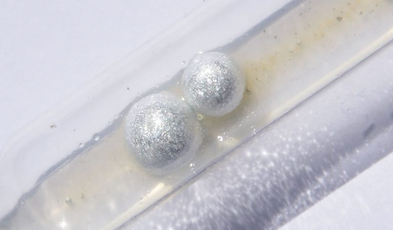 Confirmado: nuevo estado de la materia es sólido y líquido al mismo tiempo Confirmado: nuevo estado de la materia es sólido y líquido al mismo tiempo