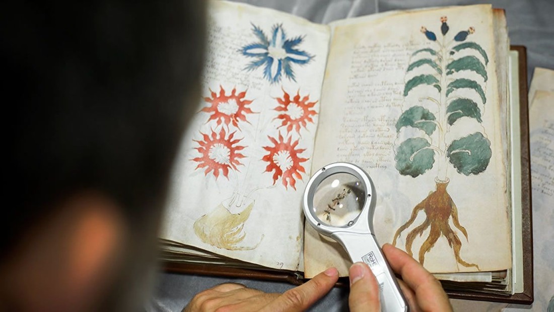 Académico descifra el código de Voynich, el enigmático manuscrito medieval