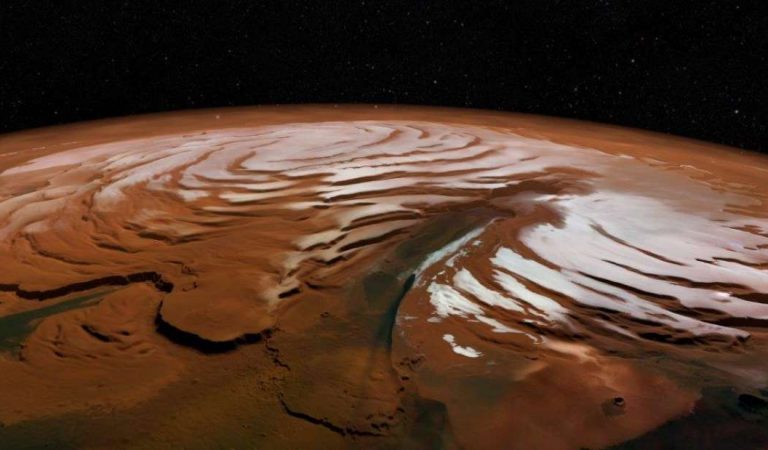 Hallan una gigantesca capa de hielo bajo el Polo Norte de Marte Hallan una gigantesca capa de hielo bajo el Polo Norte de Marte