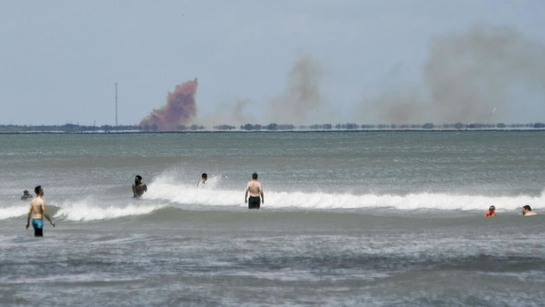Una «anomalía» causó la explosión de una nave de SpaceX, admite su vicepresidente