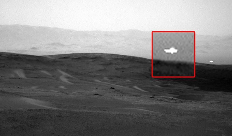 Curiosity revela una extraña luz brillante en Marte Curiosity revela una extraña luz brillante en Marte