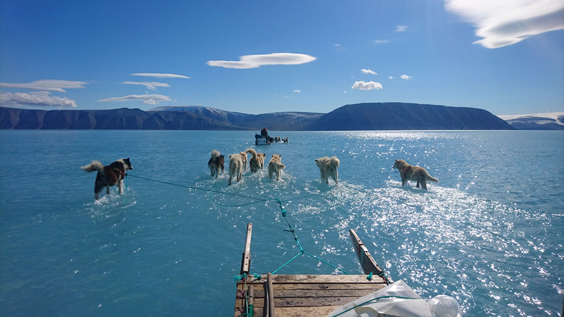 Groenlandia aumentó su temperatura 40 grados en esta semana y esta foto muestra cuán rápido se derrite el hielo
