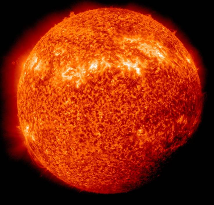 Los enormes remolinos descubiertos en la superficie del Sol, parecen generar pulsos de Alfvén, el «santo grial en la astrofísica del plasma»