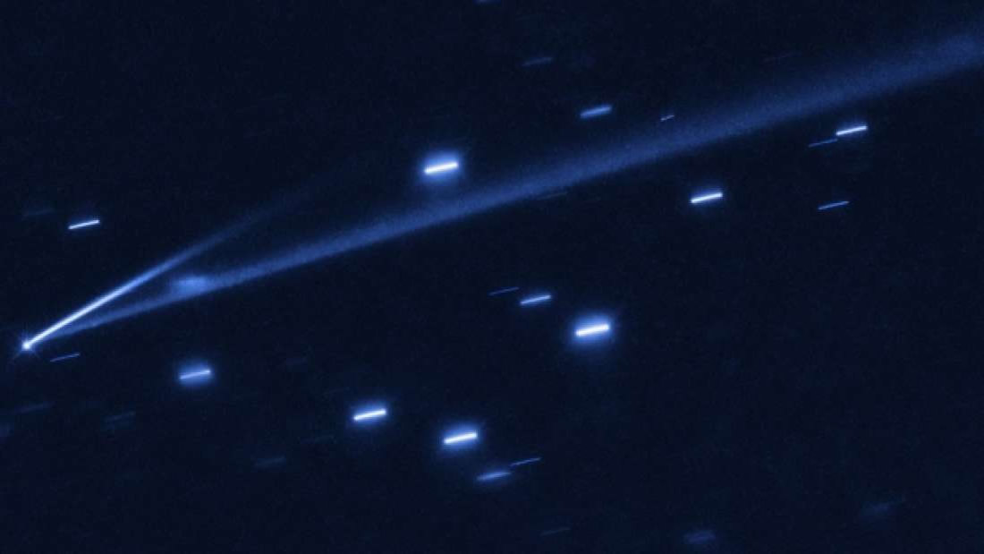 Astrónomos detectan un asteroide que «cambia de color» de rojo a azul