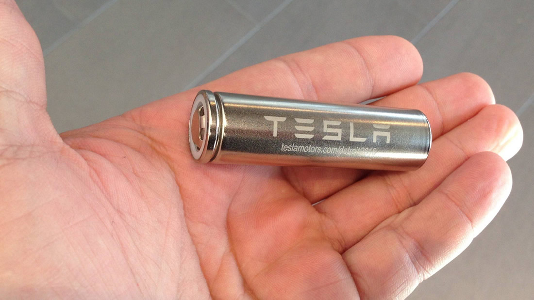 Nova bateria de Tesla pode durar 1,6 milhão de quilômetros