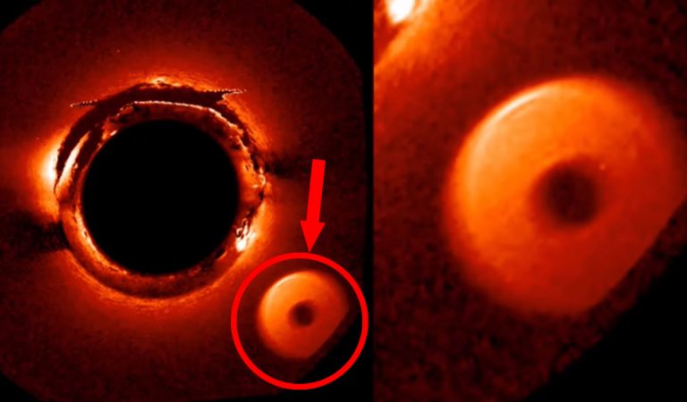 Objeto circular desconocido y gigantesco pasa cerca del Sol Objeto circular desconocido y gigantesco pasa cerca del Sol