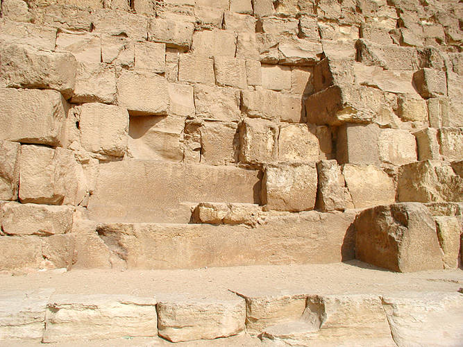 Pirámide de Giza: colosal maravilla de 6 millones de toneladas y 2.3 millones de bloques