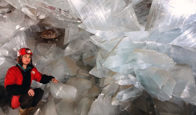 Científicos revelan el origen de esta espectacular cueva de cristal Científicos revelan el origen de esta espectacular cueva de cristal