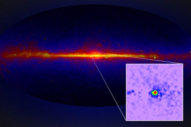 Hallan una nube de materia oscura en el centro de la Vía Láctea y está disparando rayos gamma