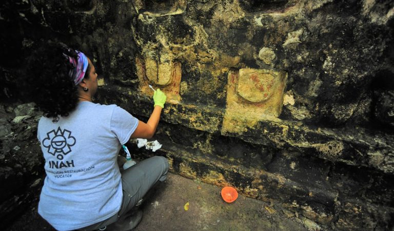 Gran Palacio Maya es descubierto en medio de la selva mexicana Gran Palacio Maya es descubierto en medio de la selva mexicana
