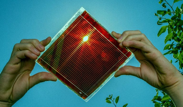 Paneles solares rociables están siendo desarrollados por científicos Paneles solares rociables están siendo desarrollados por científicos