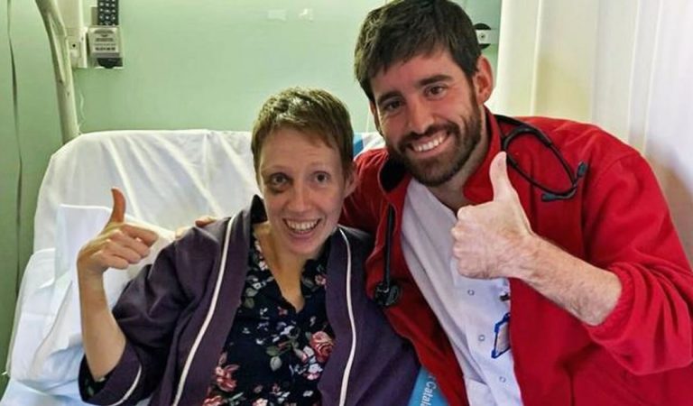 Mujer «revive» luego de que su corazón dejó de latir por seis horas Mujer «revive» luego de que su corazón dejó de latir por seis horas