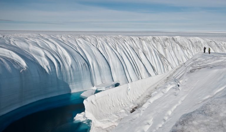 Un «Río Oscuro» de 1.600 kilómetros ha sido descubierto bajo Groenlandia Un «Río Oscuro» de 1.600 kilómetros ha sido descubierto bajo Groenlandia