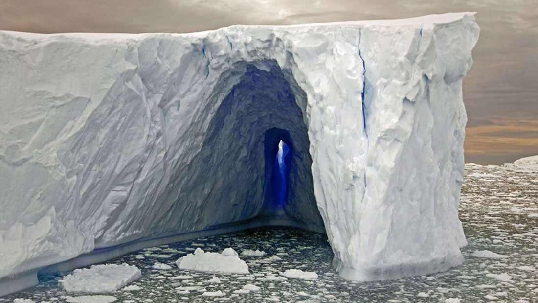 Túneles subterráneos enormes que atraviesan la Antártida