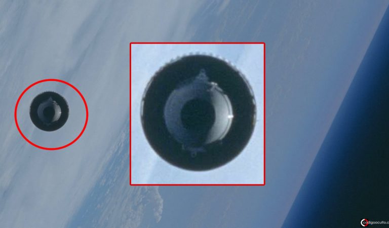 Misterioso objeto discoidal fue fotografiado en el espacio Misterioso objeto discoidal fue fotografiado en el espacio