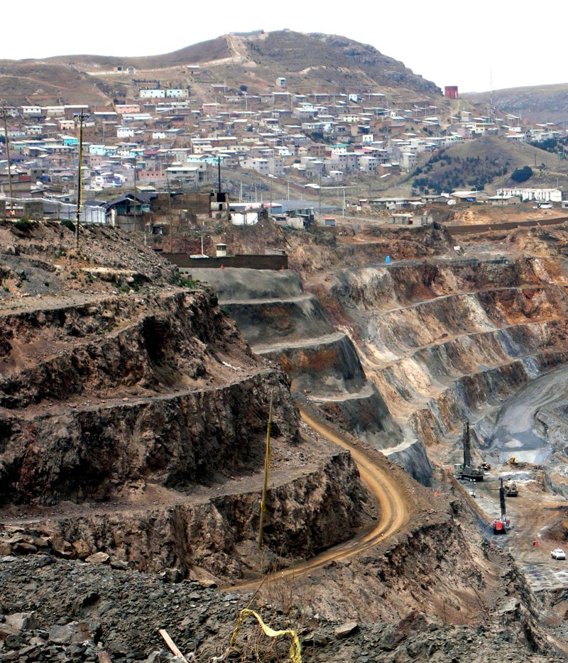 Miles de niños y sus familias fueron contaminados con plomo por minería en Perú