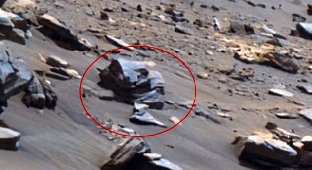 Fotografía de Curiosity revela insólita «maquinaria» en Marte