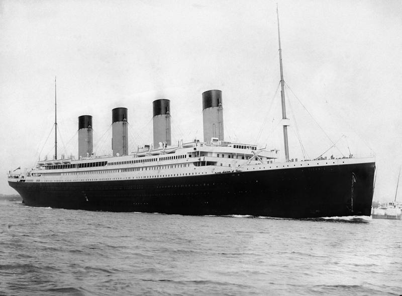 Cortarán casco del Titanic para recuperar el telégrafo inalámbrico Marconi