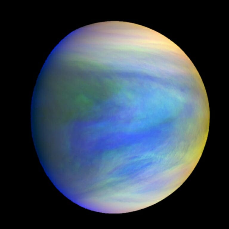 Existencia de vida es posible en la atmósfera de Venus, revela investigación científica