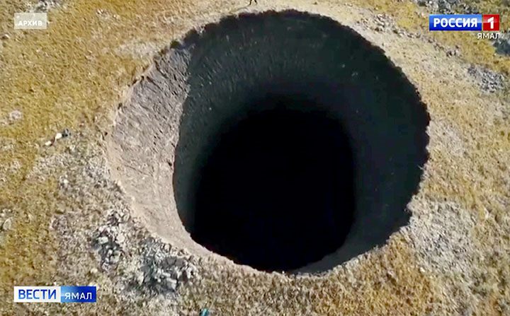 Explosión abre enorme cráter de 50 metros de profundidad en el Ártico de Siberia