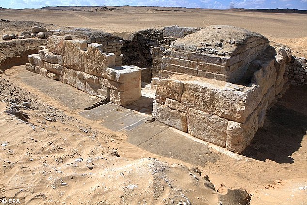Inscripción egipcia de 4.500 años advierte inminente colapso de la civilización, informa arqueólogo